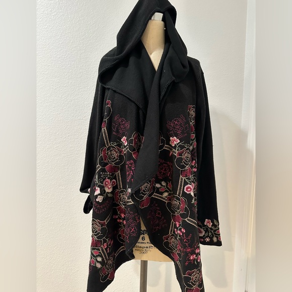 Johnny Was BIYA Black Claudette
Hooded Sweater Cardigan - Picture 5 of 7